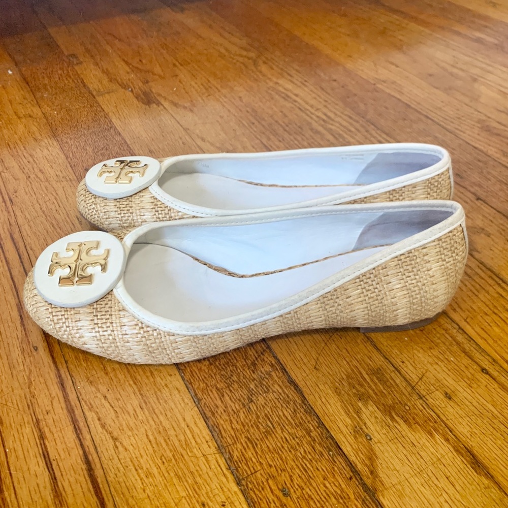 Tory Burch Reva White Straw Flat - Picture 5 of 8